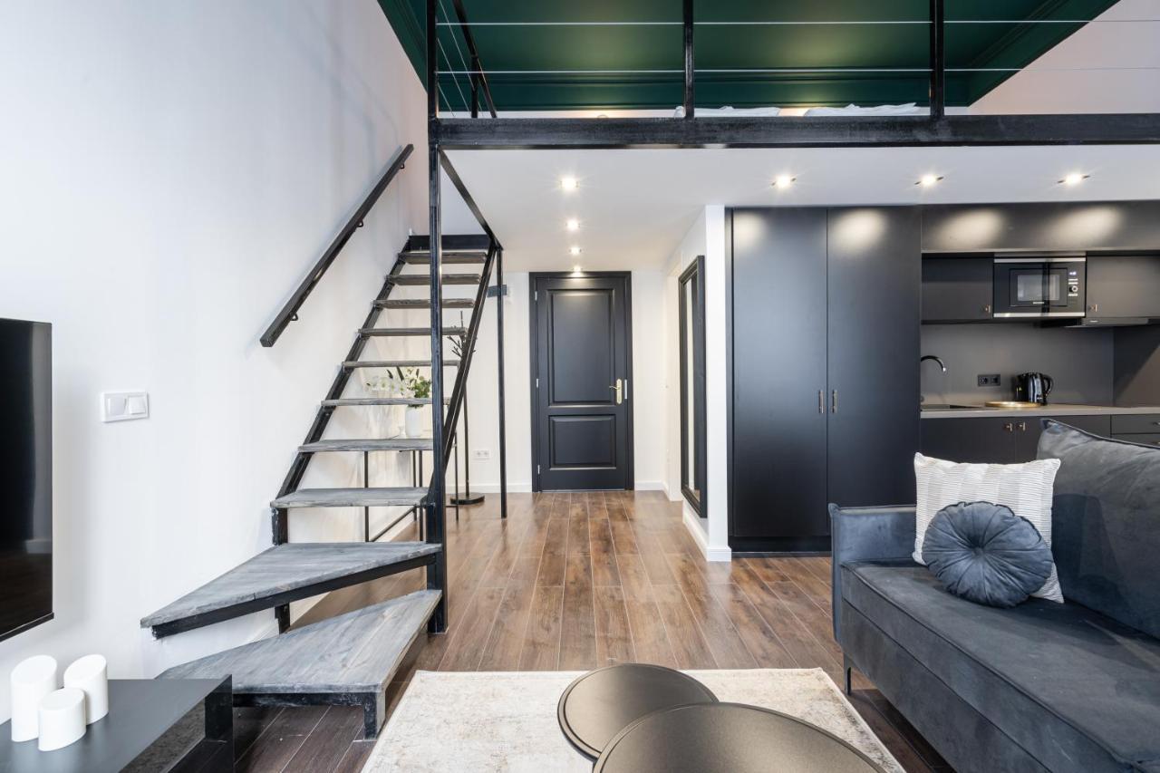 E41 - Trendy Boutique Apartments - Prime Spot By Bqa Budapest Exterior foto