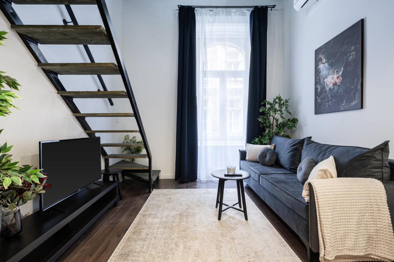 E41 - Trendy Boutique Apartments - Prime Spot By Bqa Budapest Exterior foto