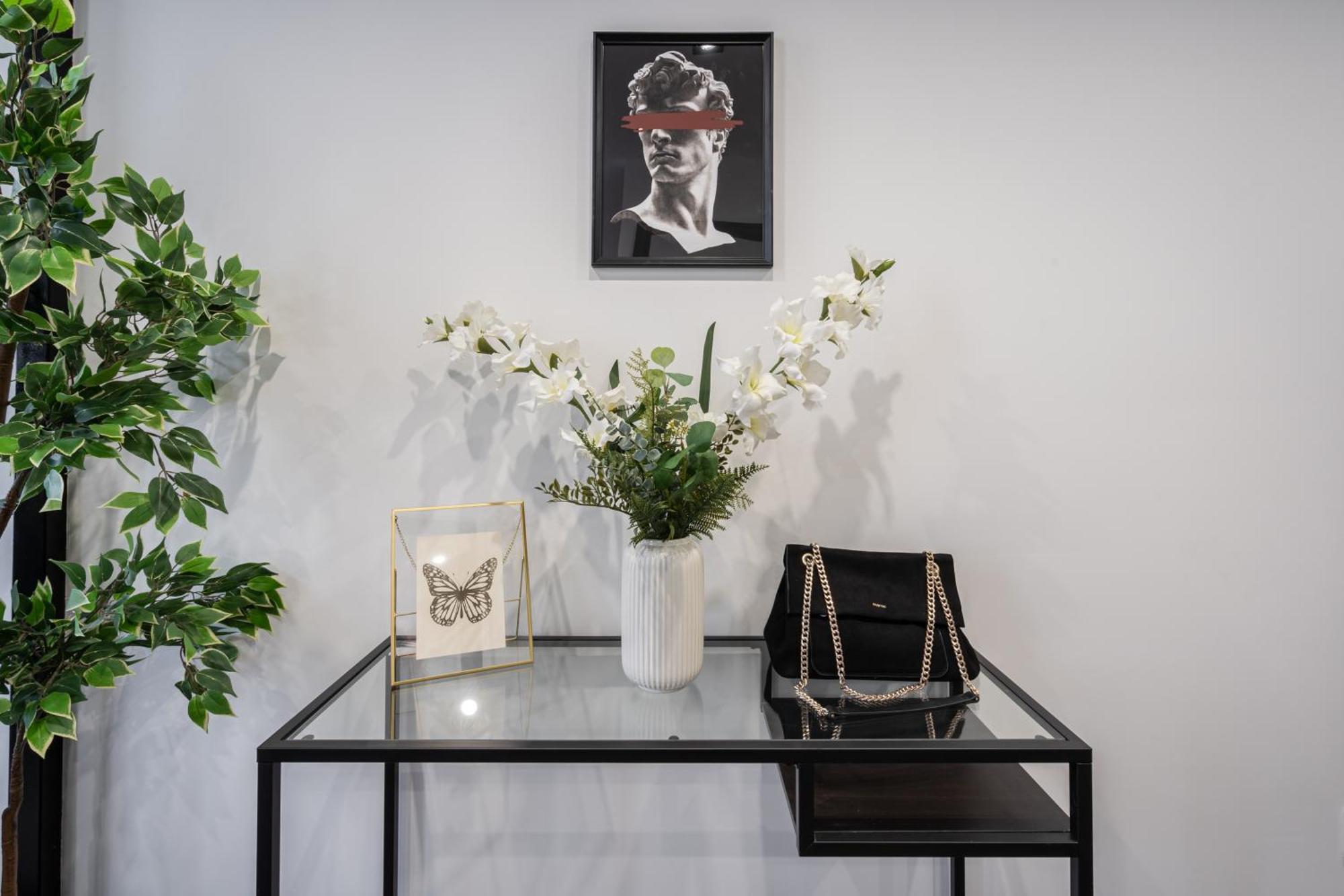 E41 - Trendy Boutique Apartments - Prime Spot By Bqa Budapest Zimmer foto